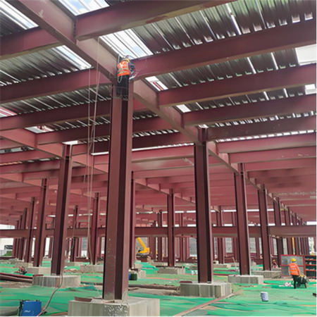 確保鋼結(jié)構(gòu)廠房的穩(wěn)定性