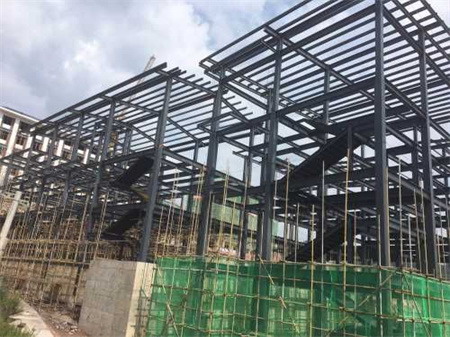 鋼結構建筑的穩(wěn)定性設計要求